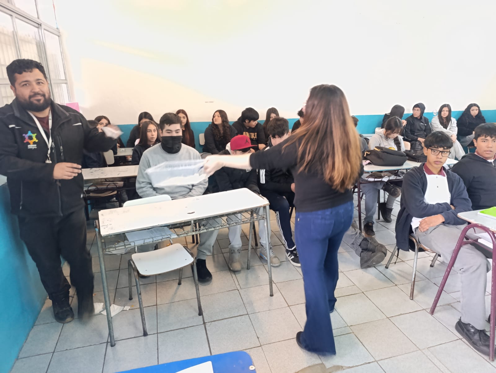 Charla sobre prevención del suicidio